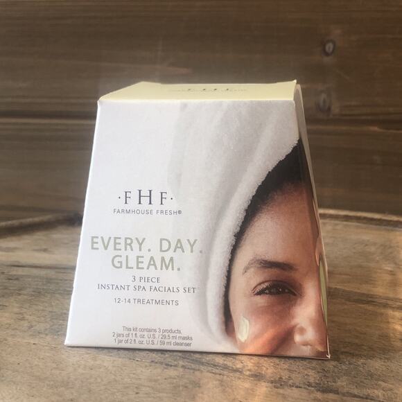FarmHouse Fresh Every day Gleam Instant Spa Facial Set 3p Face Polish & Mask New - Picture 1 of 6